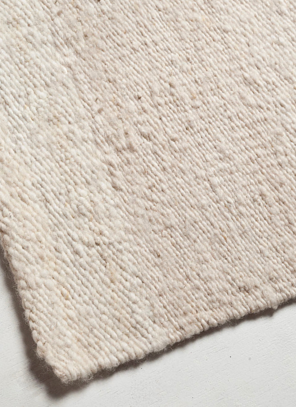 Awanay Crudo White Flatweave Wool Rug