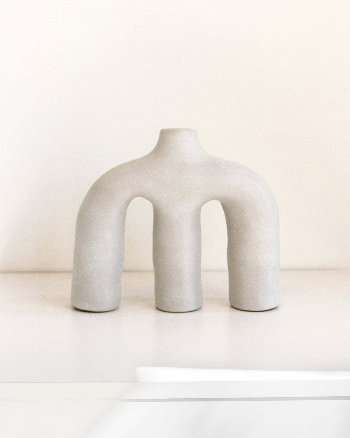 Anatomy Clay Vase - Bone White