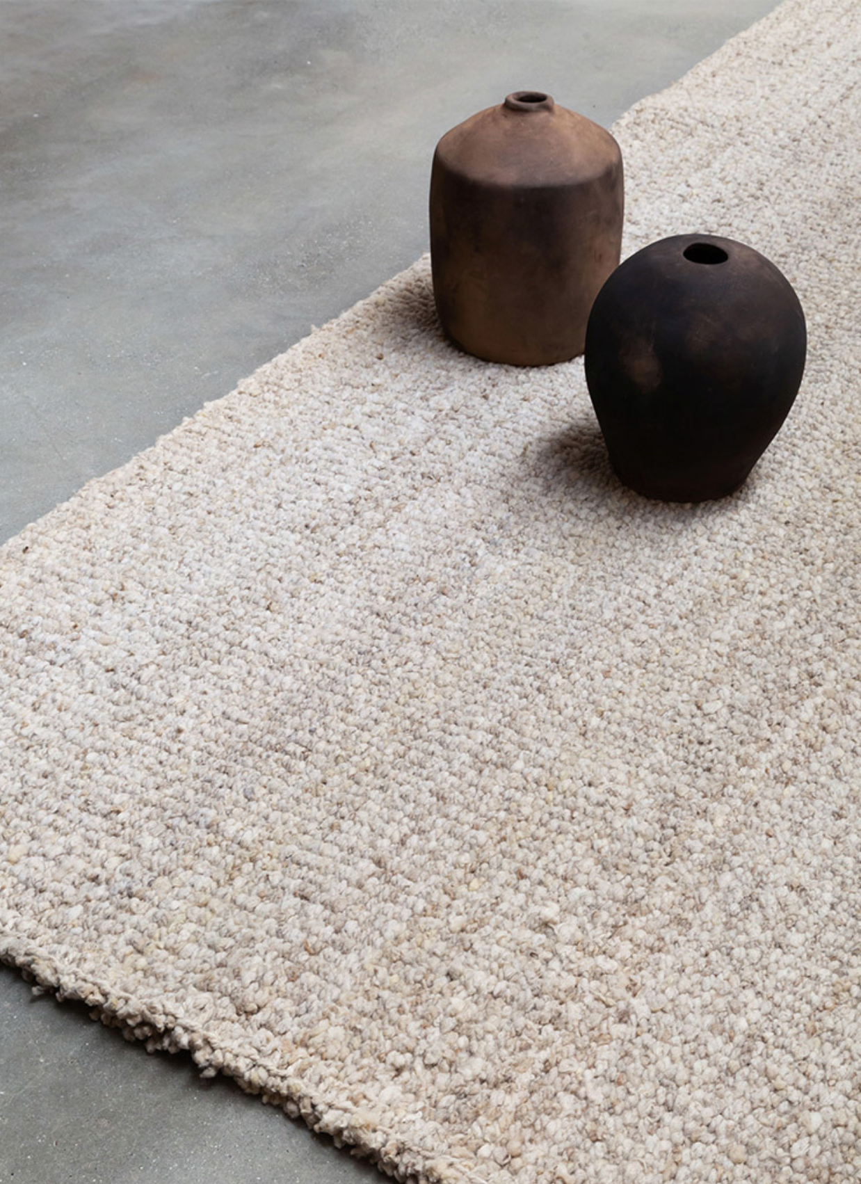 Awanay Wool Area Rug in Jume Medium Weave 10ft by 13ft - SALE