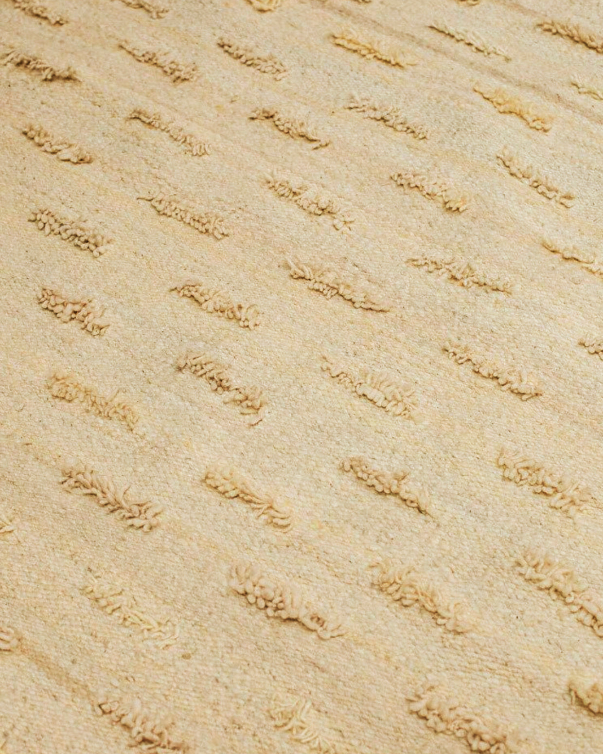 Awanay Dyed Lotus Rug