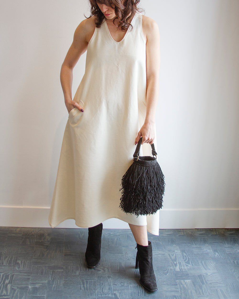 Black Bruja Bucket Handbag