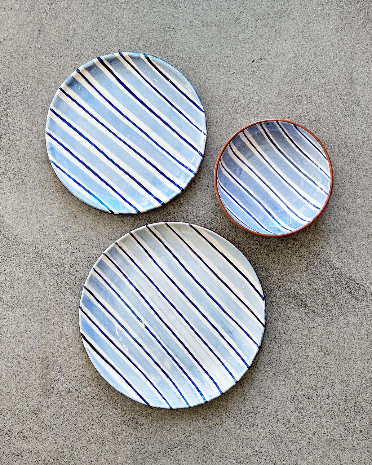 Casa Cubista Cabana Plates and Bowls - Blue