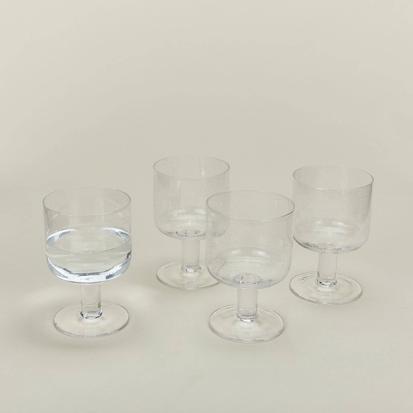 Simple Seeded Glassware – Stemmed – Set of 4 (Clear)