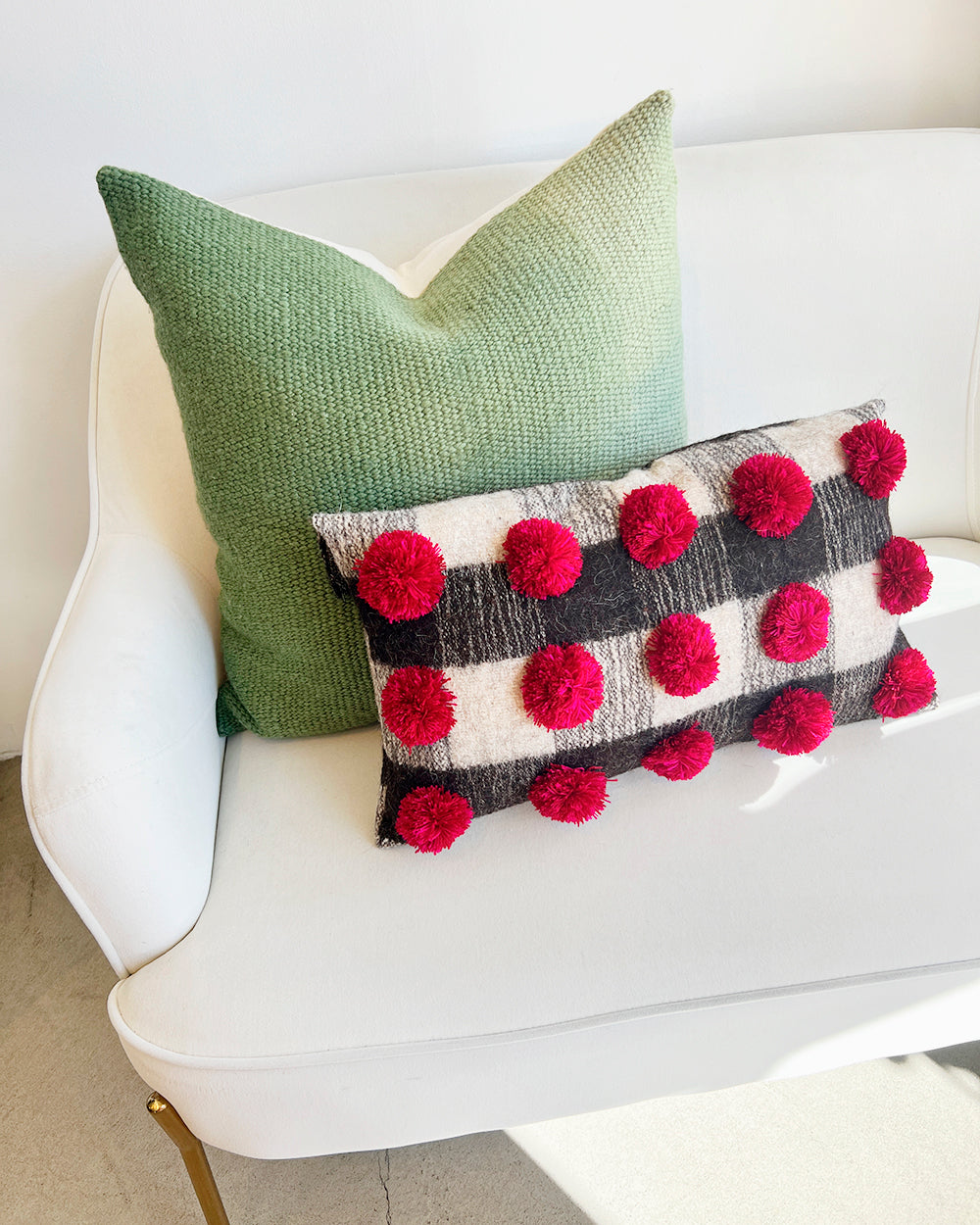 Matiz Green Ombre Throw Pillow