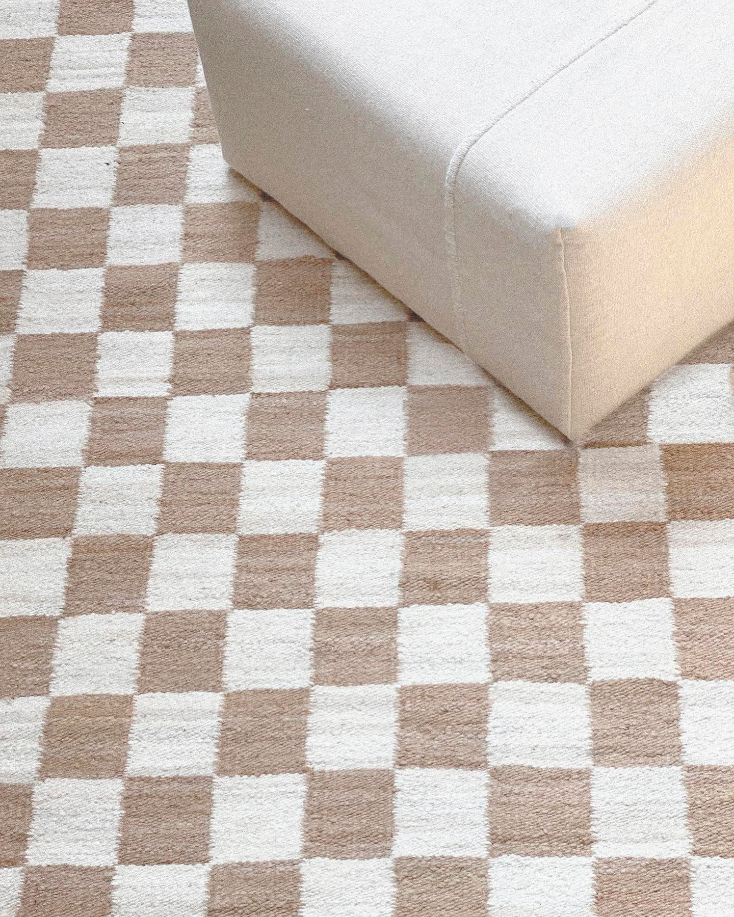 Awanay Damera VI Wool Rug