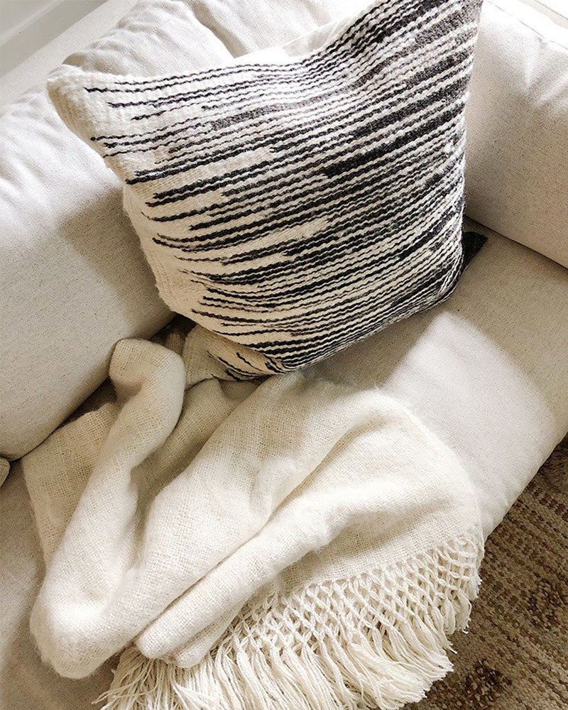 Awanay Gray and White Tango Pillow