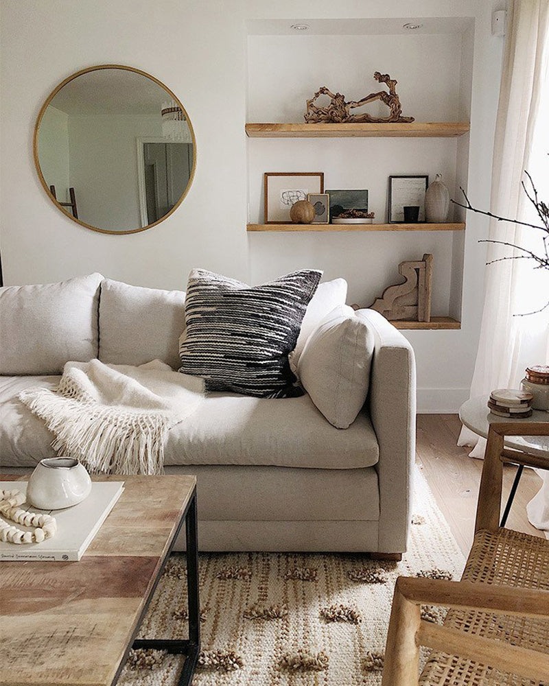 Awanay Gray and White Tango Pillow