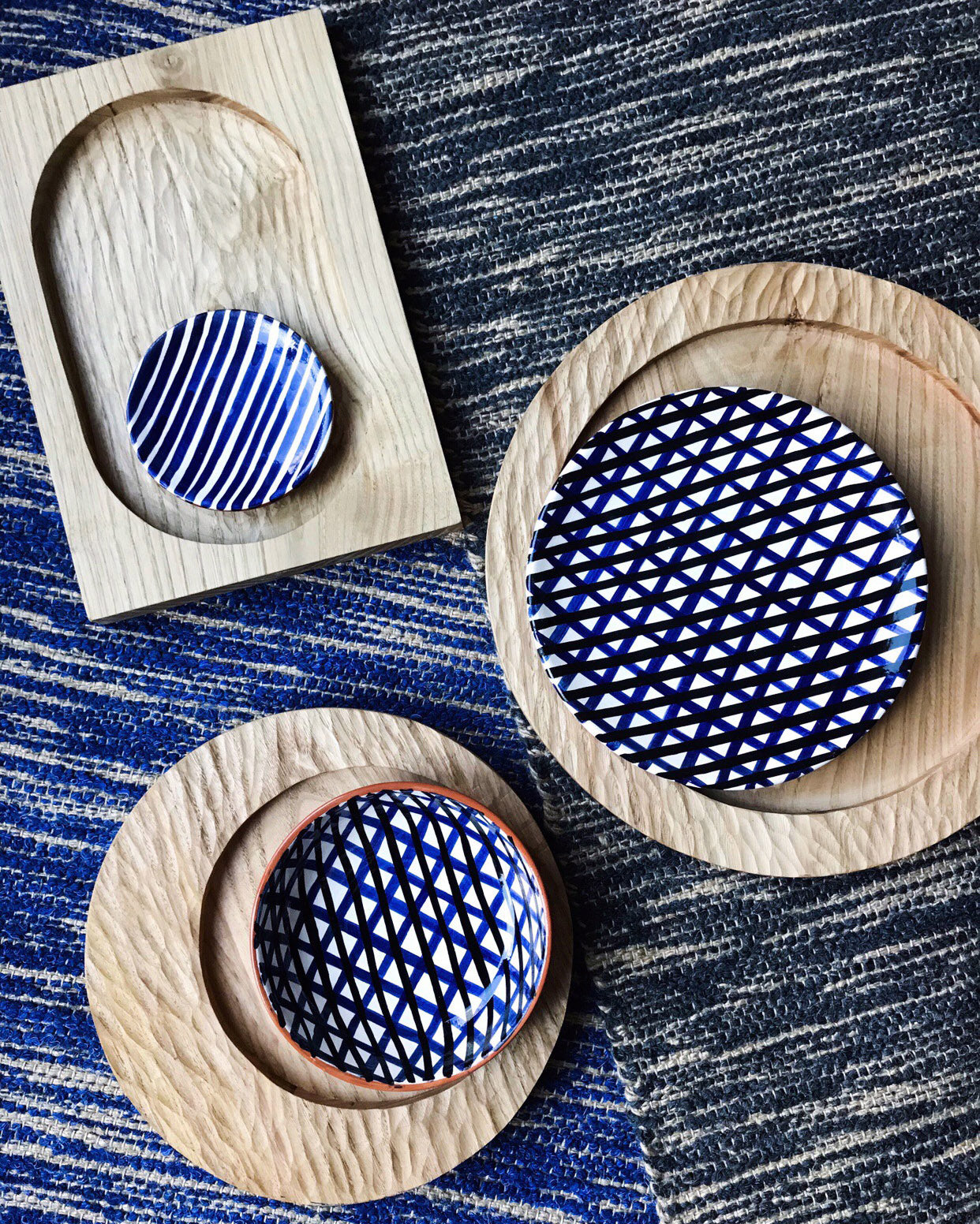 Carved wood trays natural
