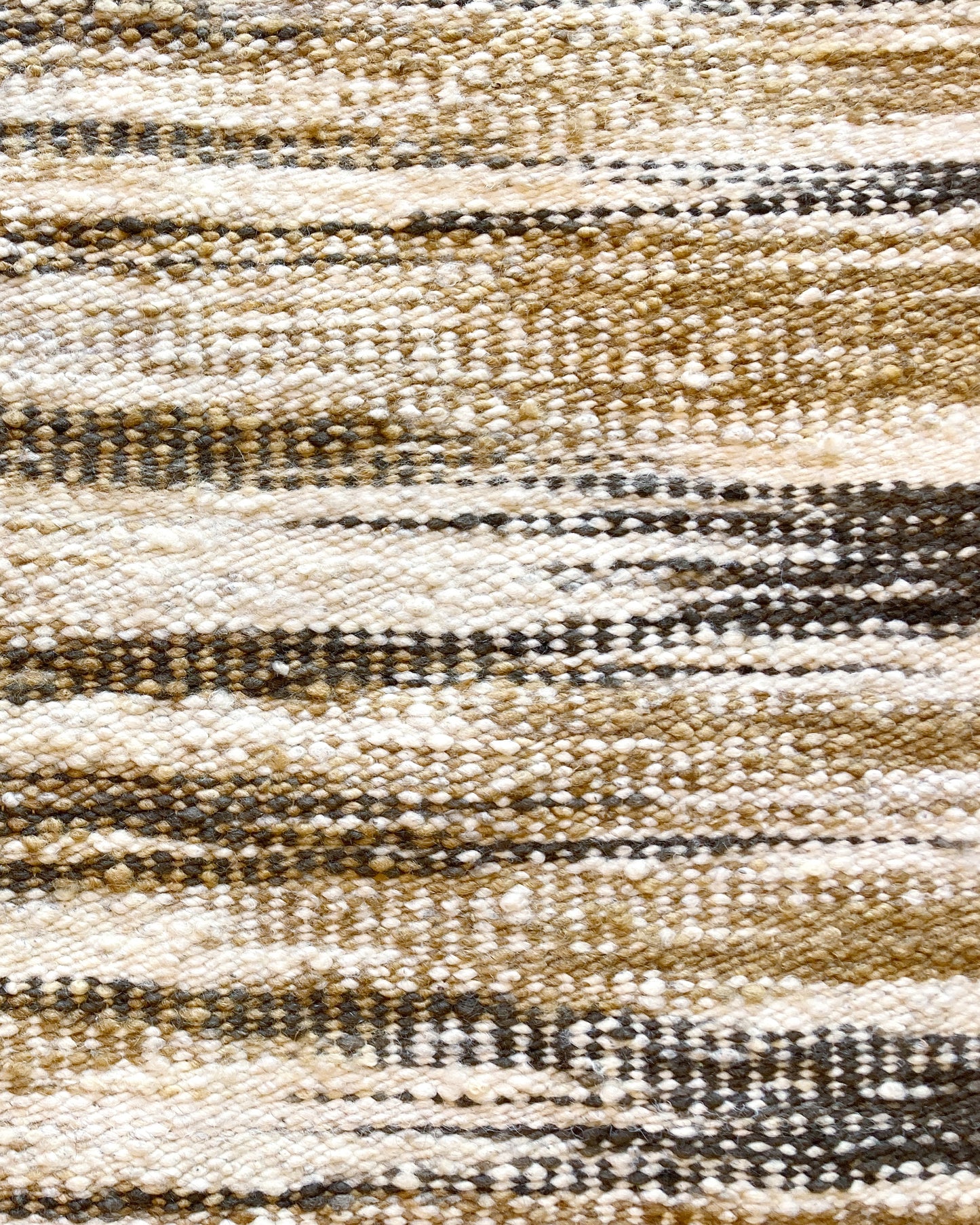 Awanay Garzon Rug