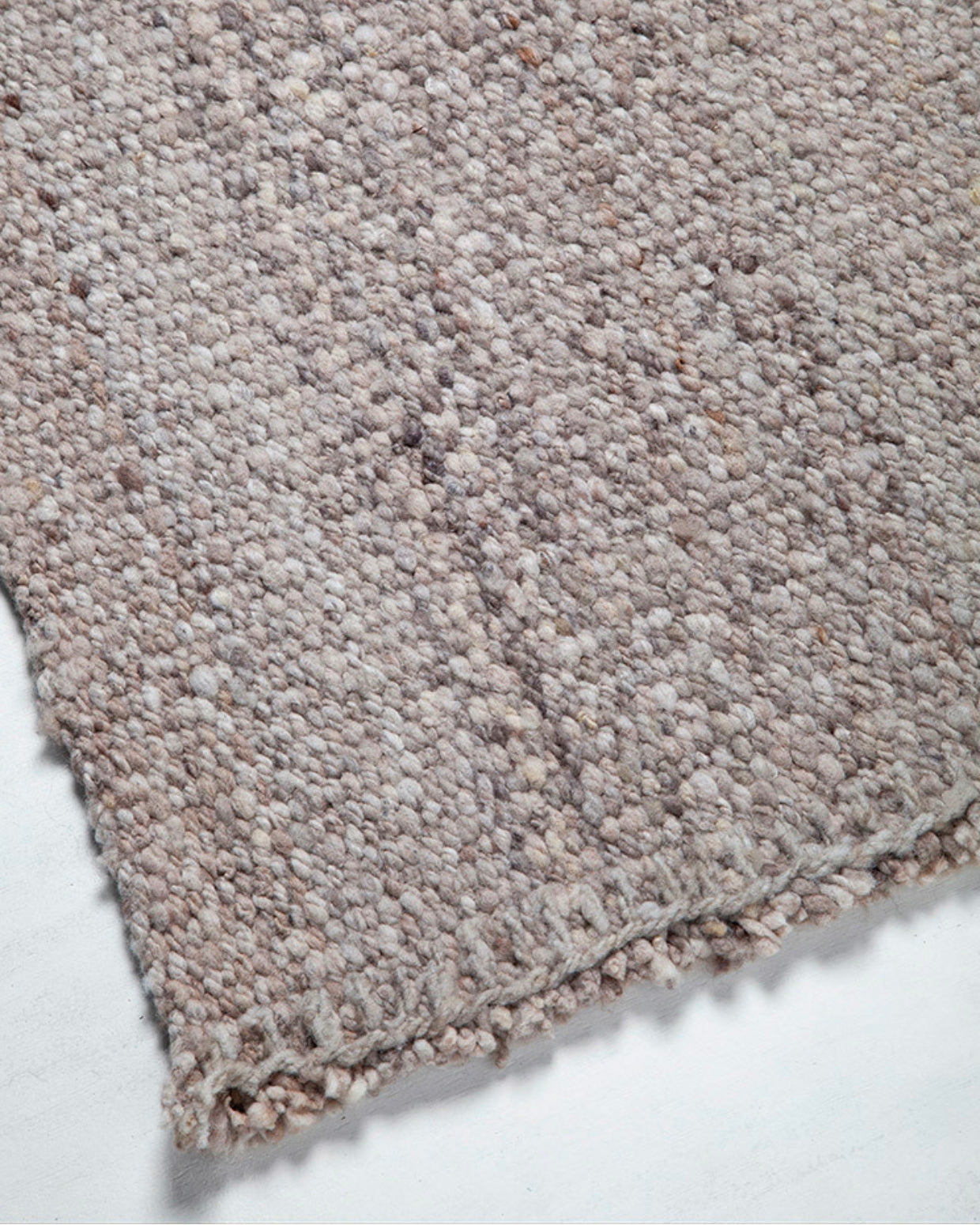 Awanay Gris Plata Wool Rug