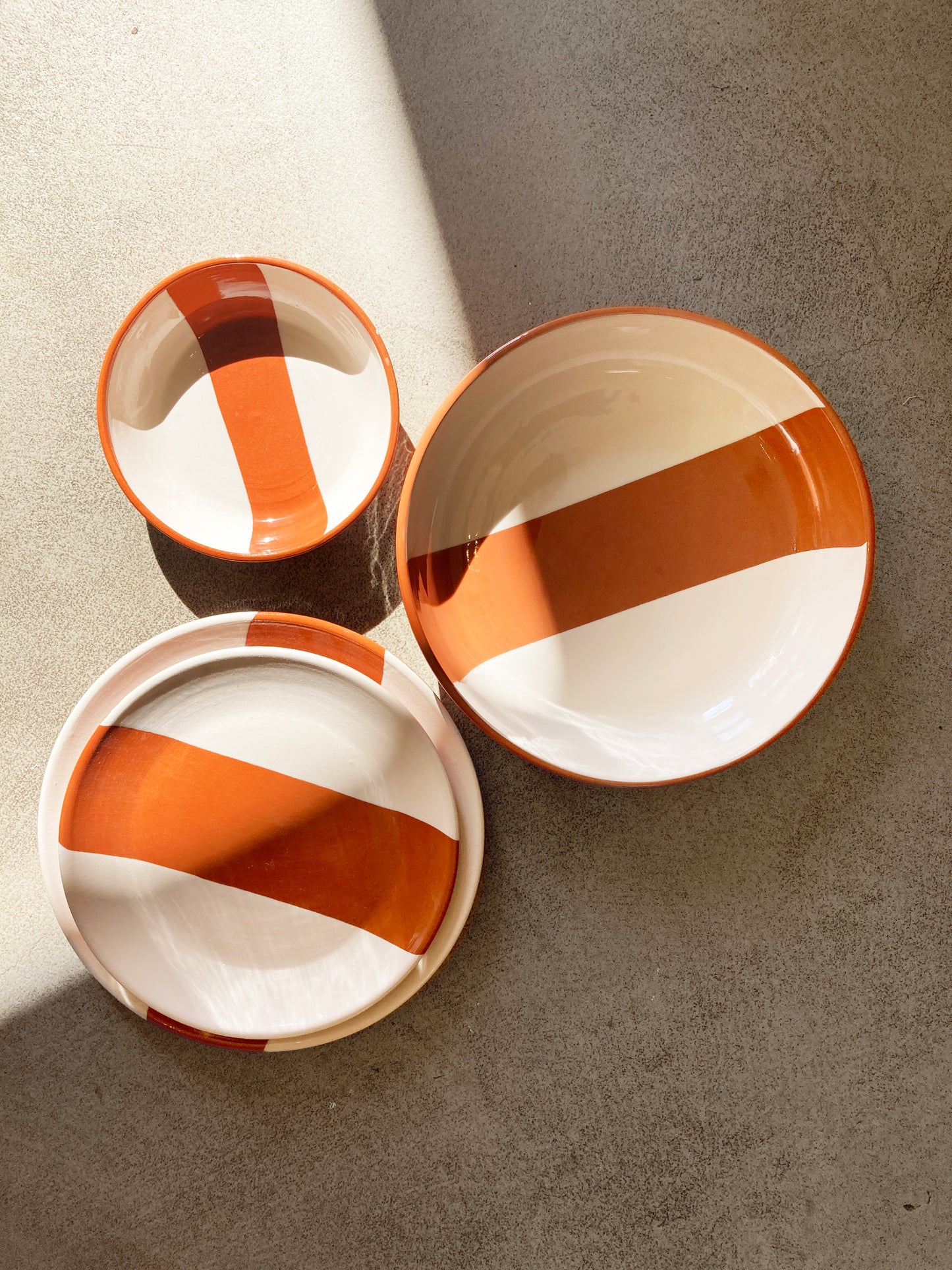 Casa Cubista Dipped Terracotta & White Plates and Bowls