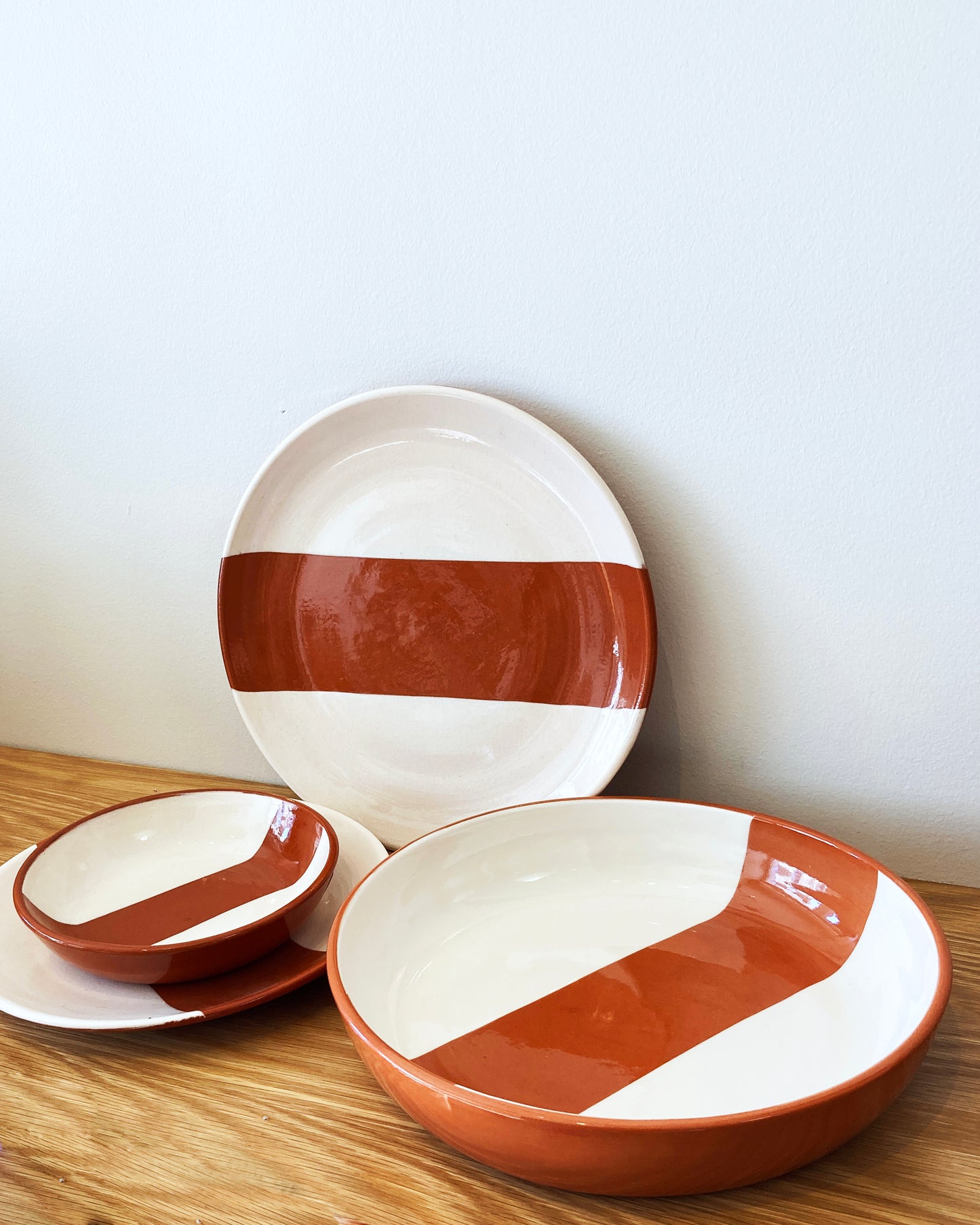 Casa Cubista Dipped Terracotta & White Plates and Bowls