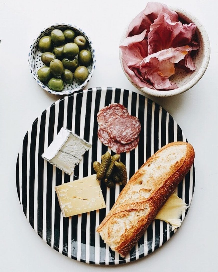 Stripe pattern dinner plate with snacks!