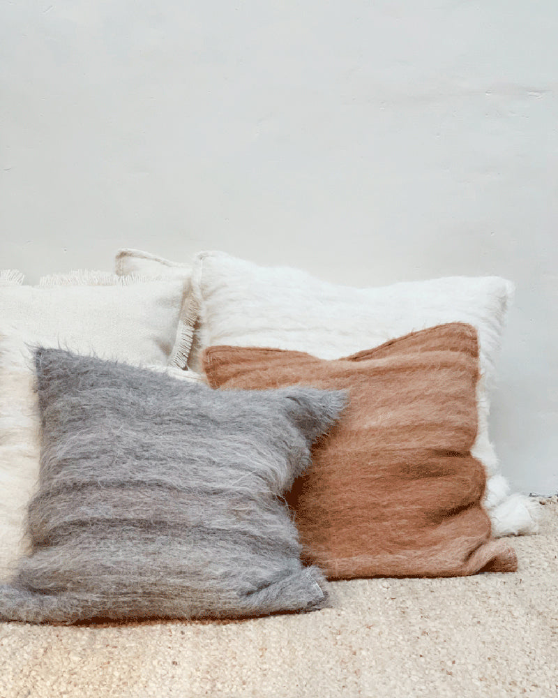 Awanay Wool Pillows and Throws – atacama home
