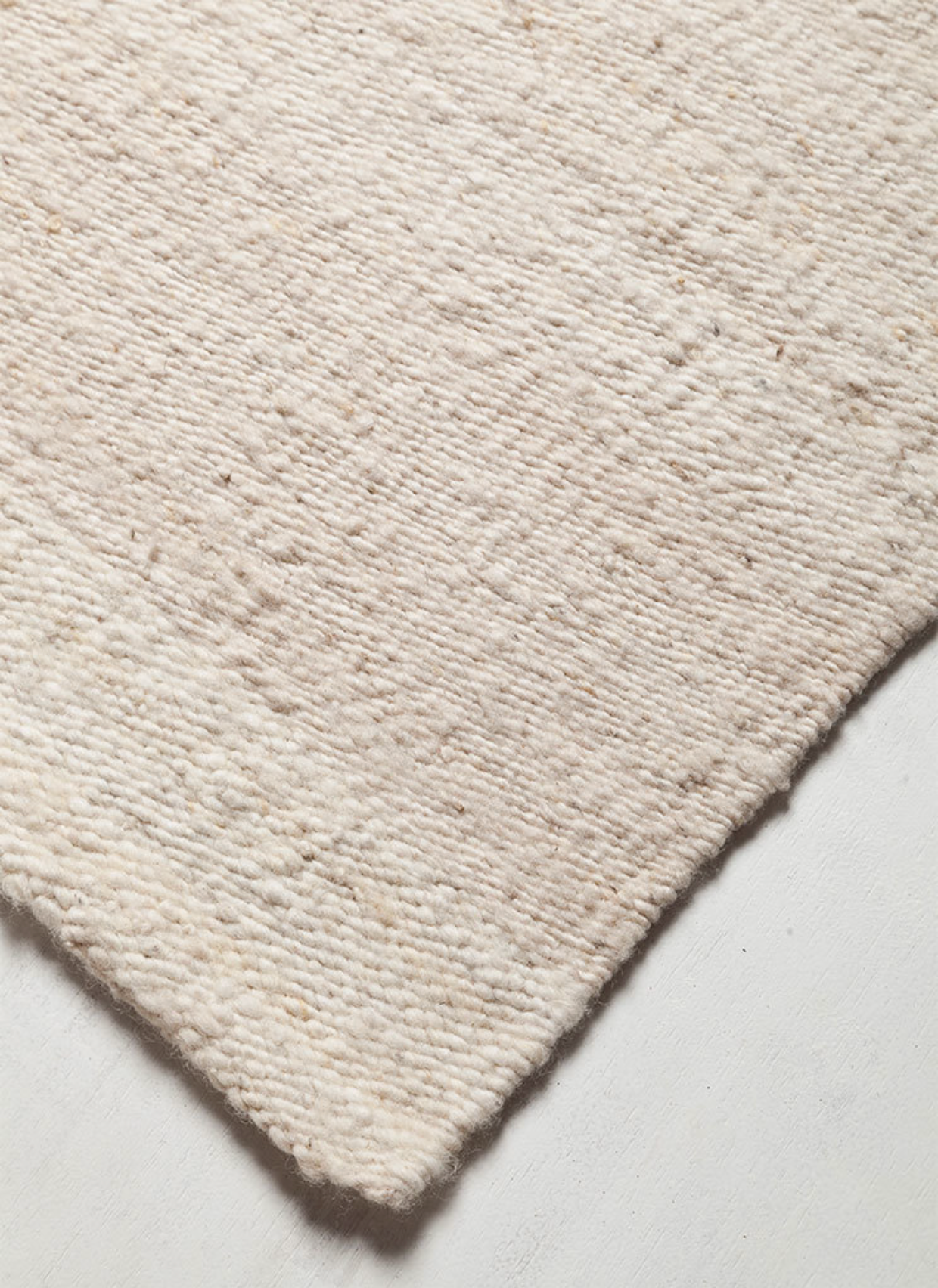 Awanay Crudo White Flatweave Wool Rug