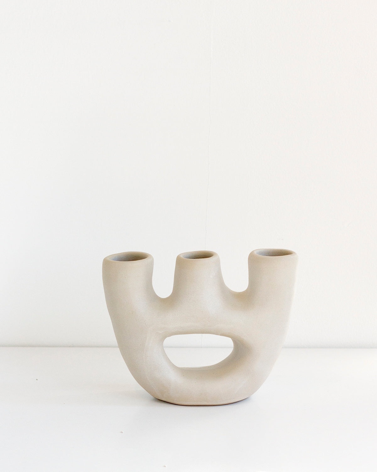 Gravity Clay Vase - Bone White