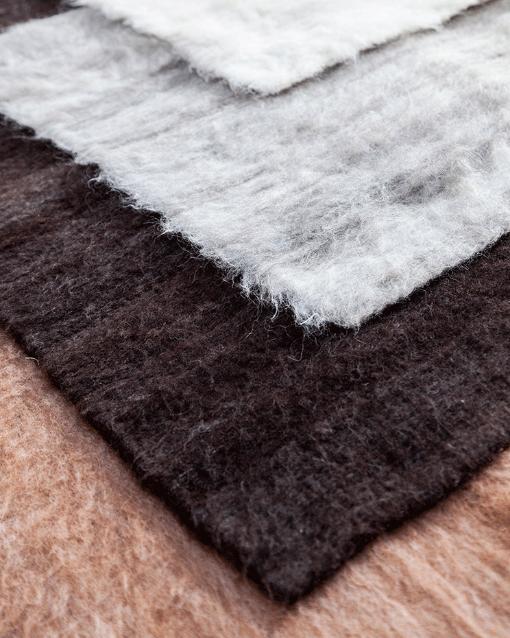 Awanay Tostado Llama Wool Rug – atacama home