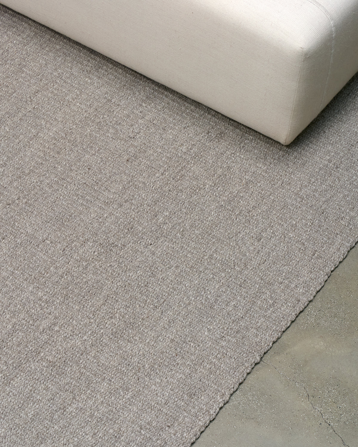 Awanay Gris Gray Carded Wool Rug