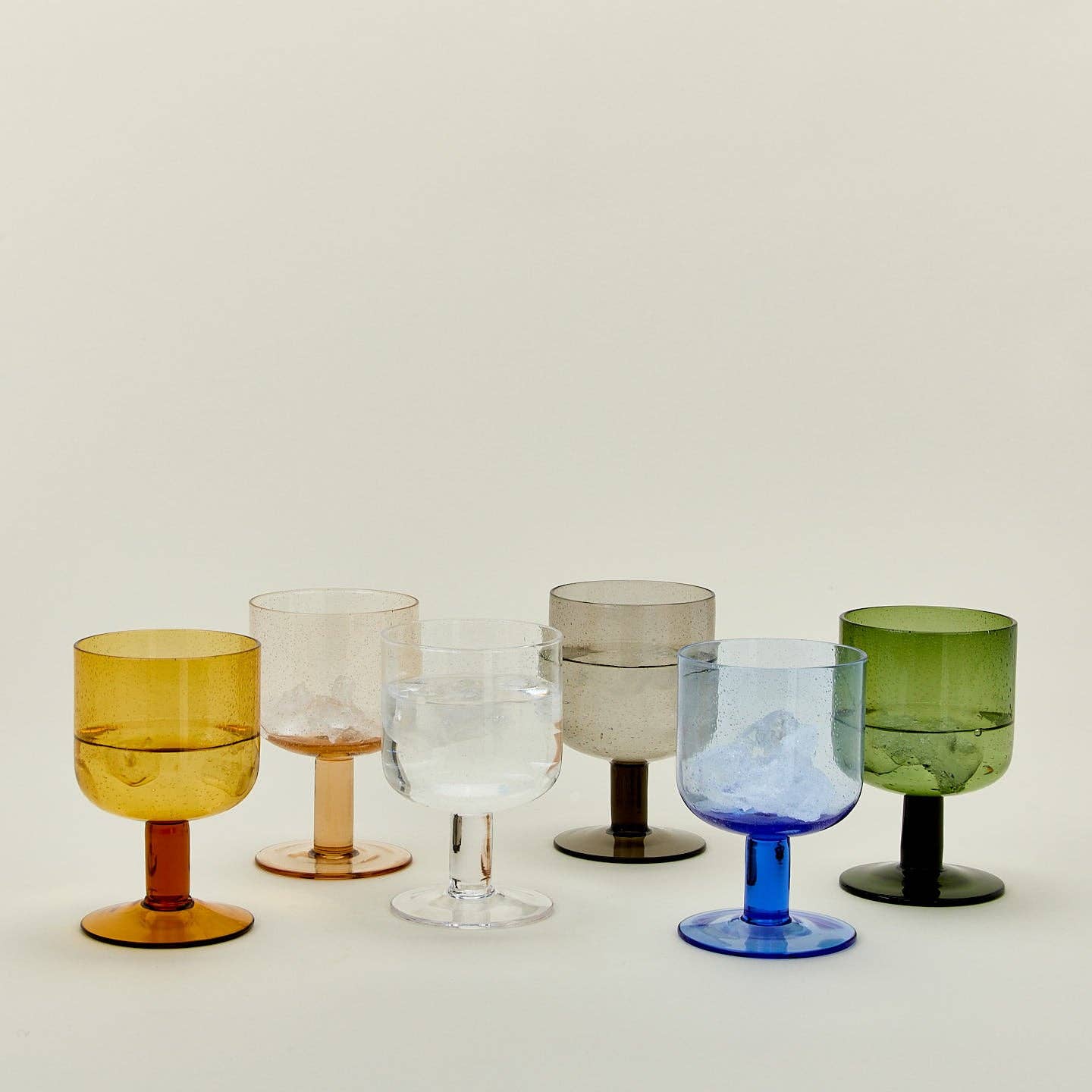 Simple Seeded Glassware – Stemmed – Set of 4 (Clear)