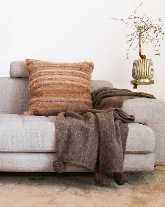 Awanay Otoño Llama Wool Throw with PomPoms - Taupe Brown