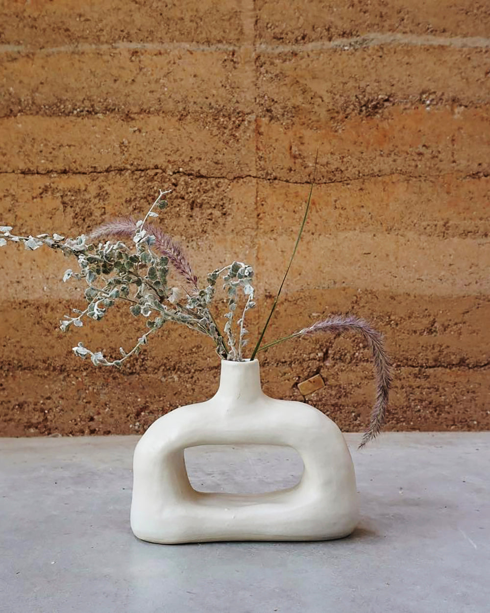 Nook Clay Vase - Natural