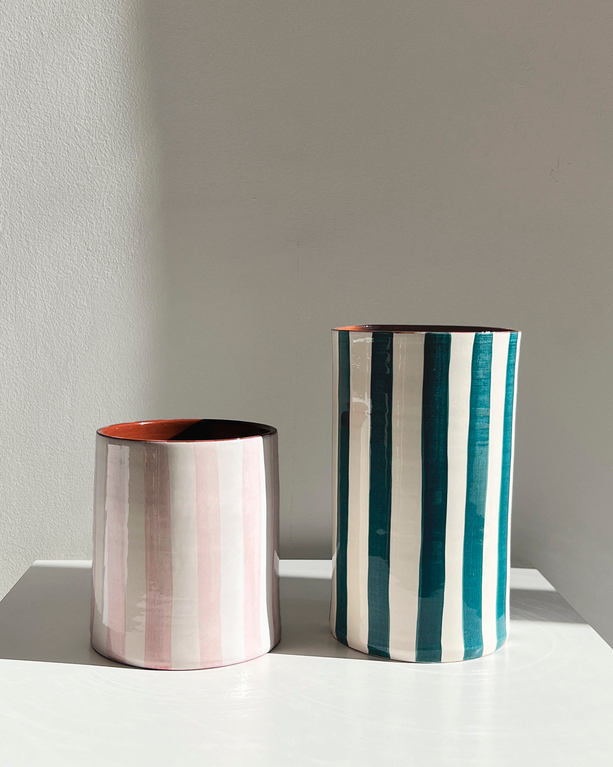 Casa Cubista Small Bold Stripe Vase in Mauve Pink