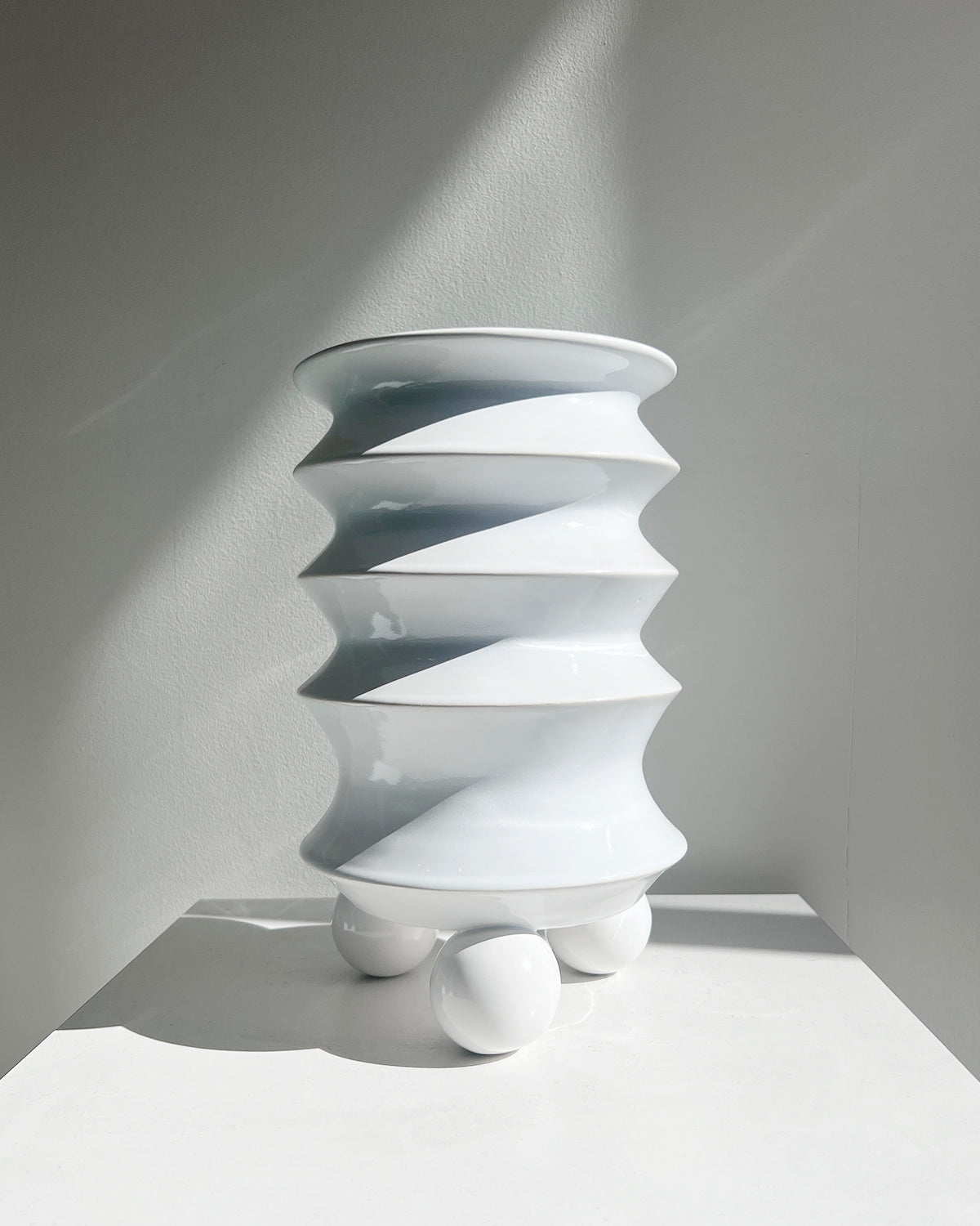 SALE First Edition Toltec Pop Art Ceramic Vase White