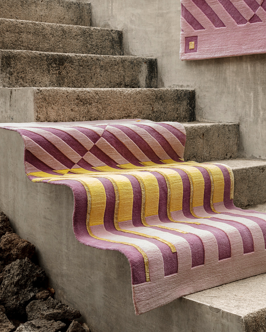 Curated visual reference: Artisanal Rugs Hand Woven Area Rugs Photo Inspiration