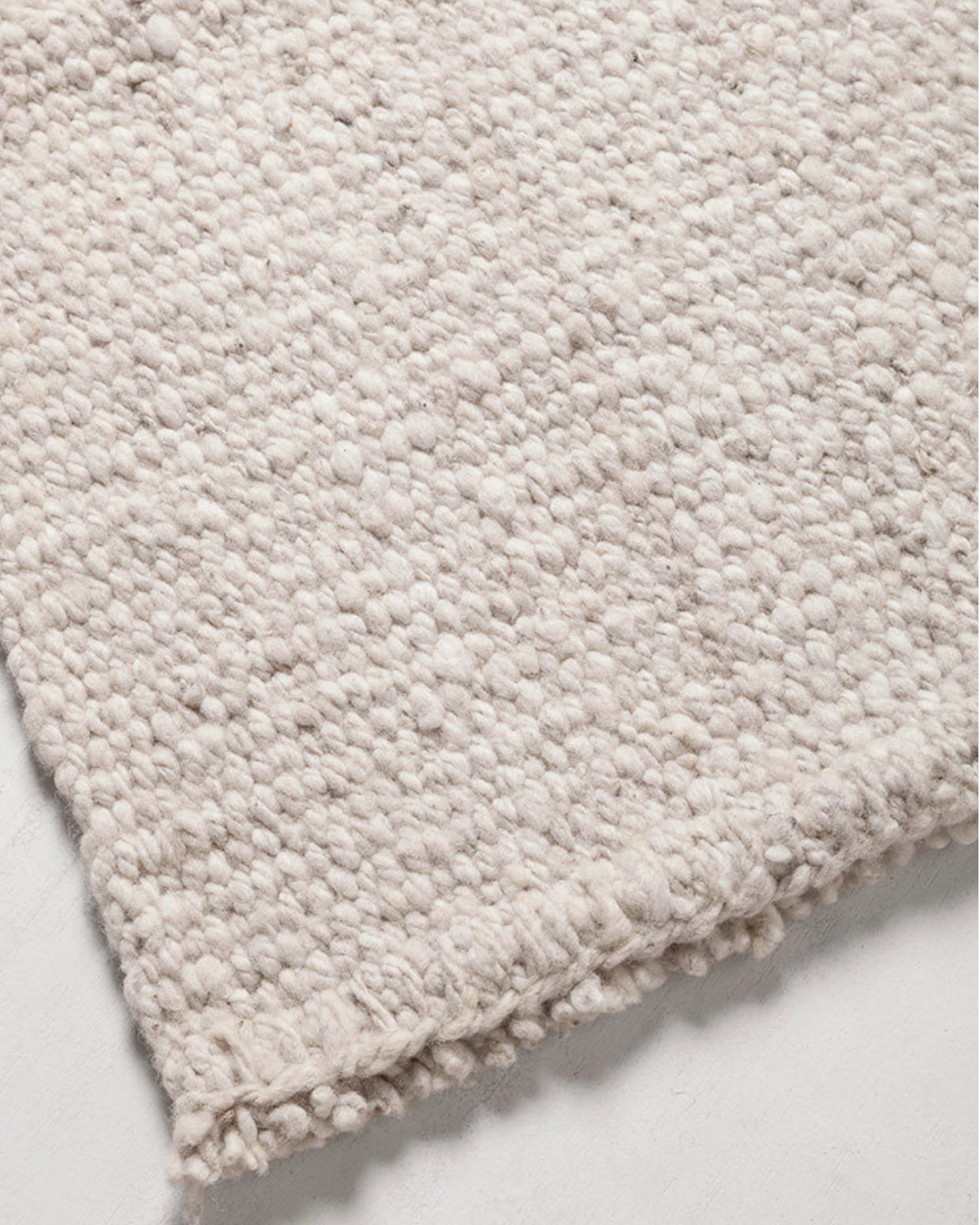 Awanay Crudo White Wool Rug by Atacama Home
