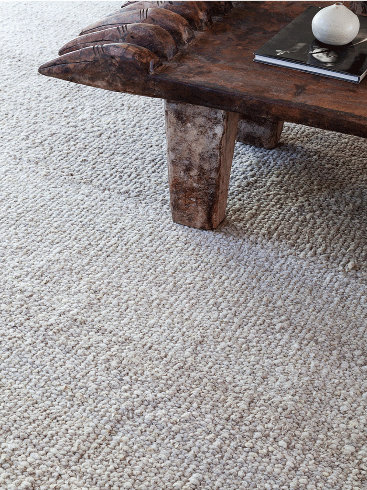 Gris Plata Medium Weave rug closeup