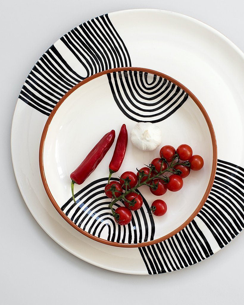 Casa Cubista Double Arch Pattern Salad Plates