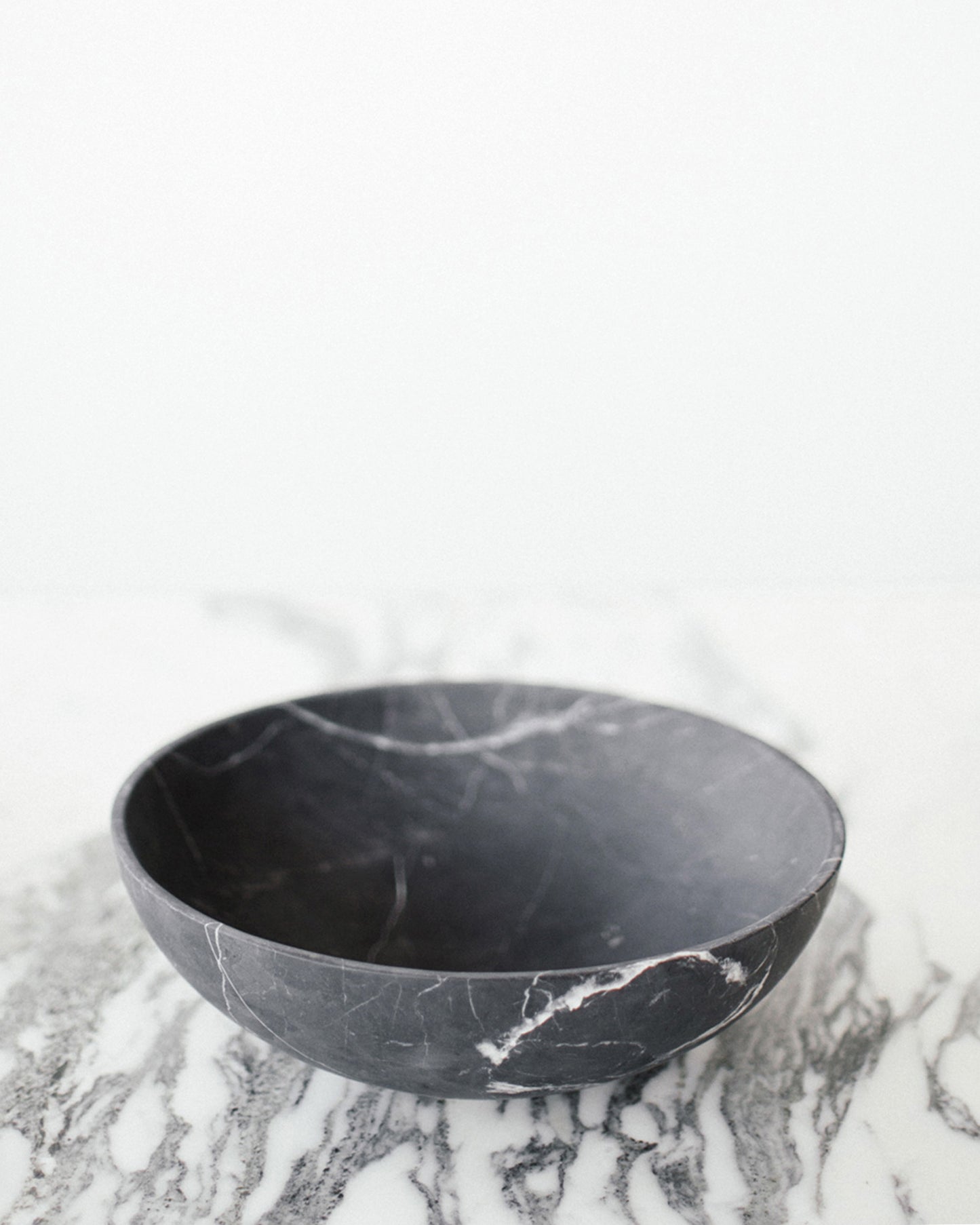 Ming bowl in black marble